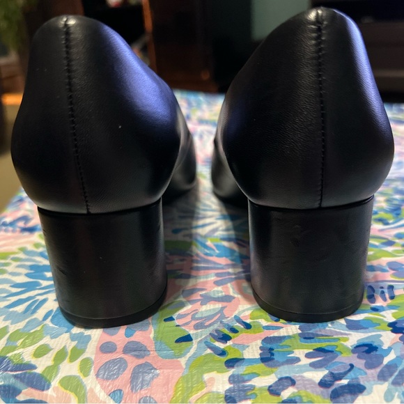 Tory Burch Chelsea Block-Heel Pumps - Picture 4 of 12